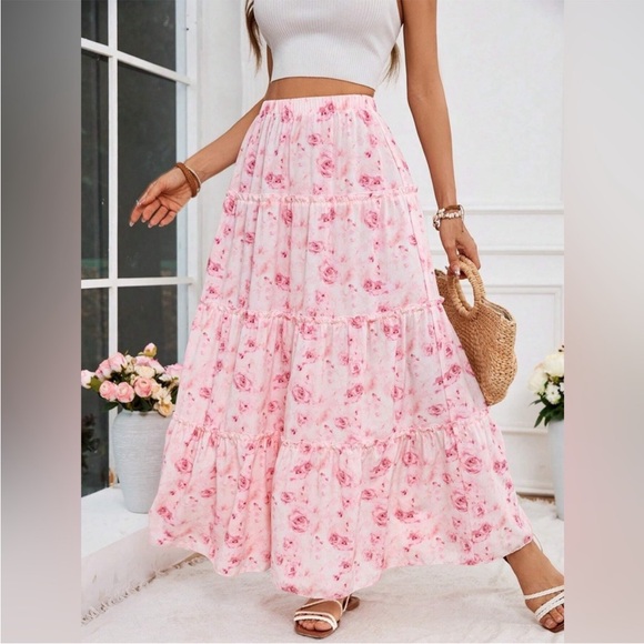 Casual tiered maxi skirt textured black - Picture 3 of 4